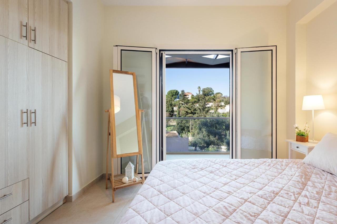 Villa Breeze & Villa Coco By Konnect, Avlaki Beach Kassiopi Zewnętrze zdjęcie